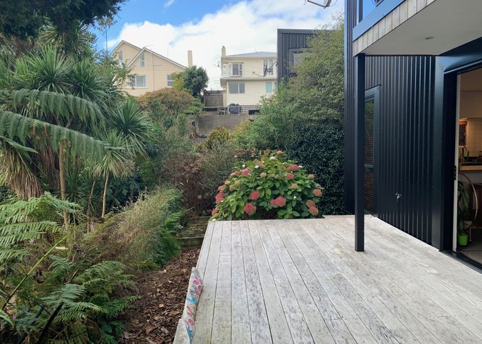  at 2/28 Bayly Road, Moturoa, New Plymouth, Taranaki