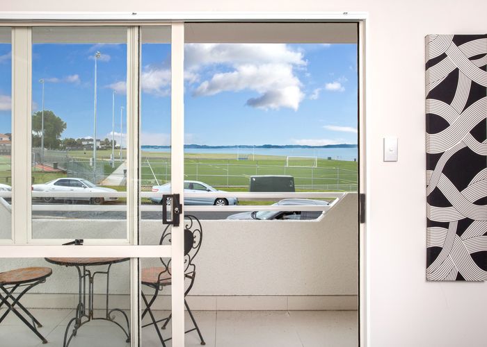  at 3/3 MacLeans Road, Bucklands Beach, Auckland