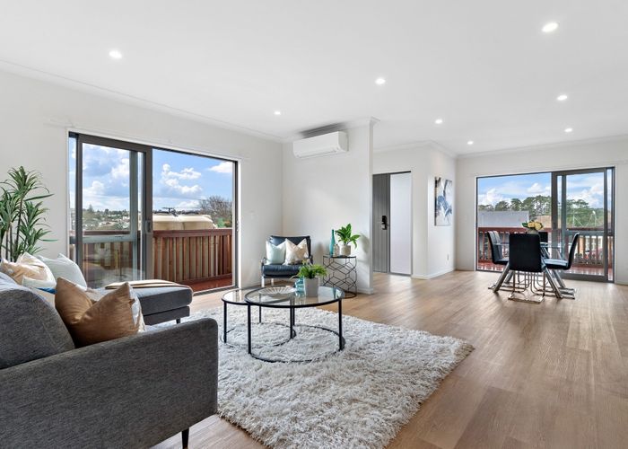  at 117 White Swan Road, Mount Roskill, Auckland City, Auckland