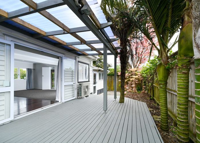  at 1 River Road, Te Atatu Peninsula, Auckland