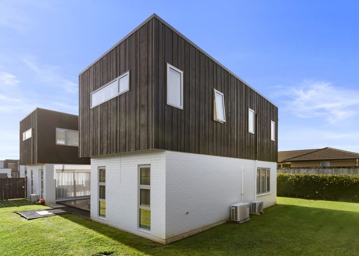  at 306 Harbourside Drive, Karaka, Papakura