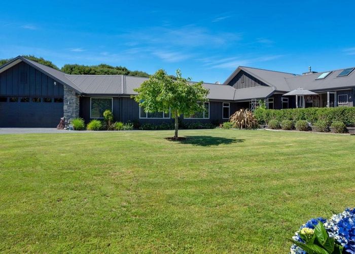  at Kinloch, Taupo, Waikato