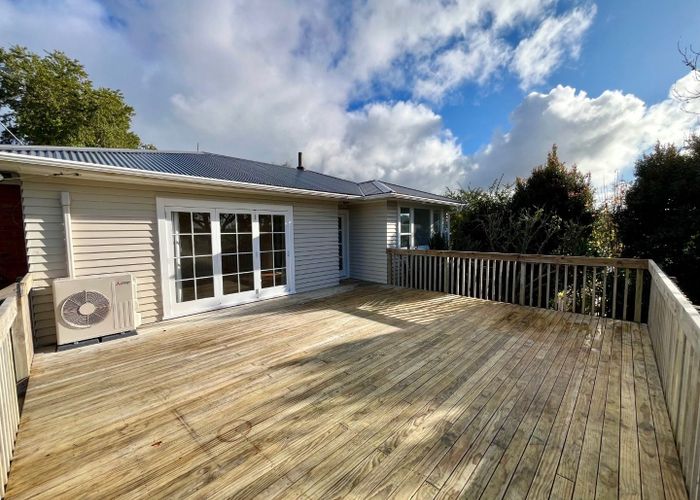  at 15 Pine Ave, Henderson, Waitakere City, Auckland