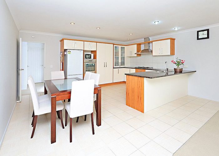  at 10 Reinheimer Place, Flat Bush, Manukau City, Auckland
