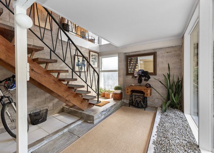  at 1/15 Castaing Crescent, Te Atatu South, Auckland