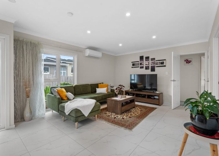  at 2/36 Gowing Drive, Meadowbank, Auckland City, Auckland