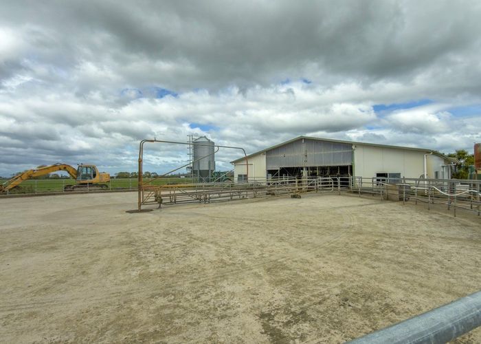  at 156 Front Miranda Road, Waitakaruru, Hauraki, Waikato