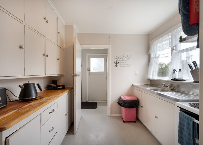  at 24 Derby Place, Cannons Creek, Porirua, Wellington