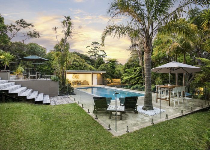  at 14 Aberdeen Road, Campbells Bay, North Shore City, Auckland