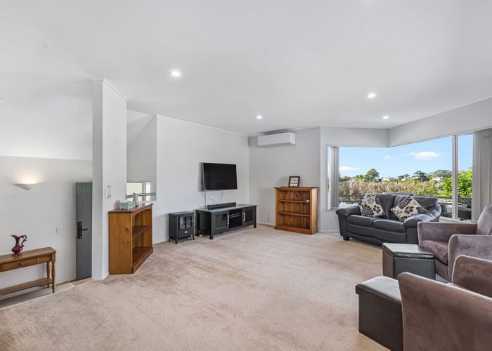  at 8 Jean Place, Stanmore Bay, Rodney, Auckland