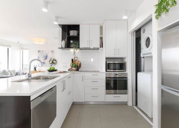  at 9/4a Auburn Street, Takapuna, North Shore City, Auckland