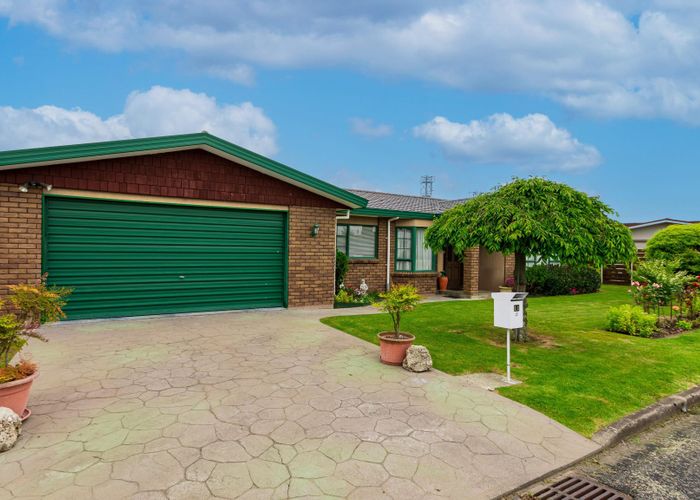  at 11 Church Lane, Waipukurau, Waipukurau