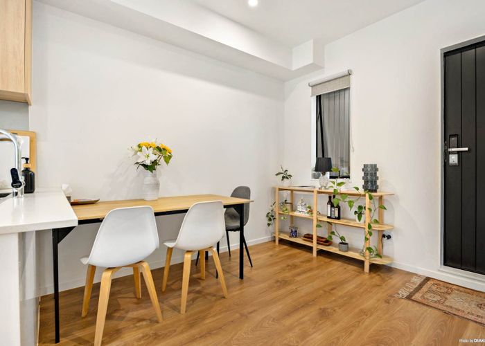  at 19/26 Springvale Drive, Fairview Heights, North Shore City, Auckland