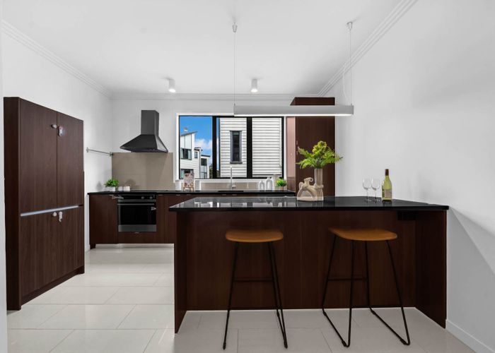  at 84 Norwood Drive, Flat Bush, Manukau City, Auckland