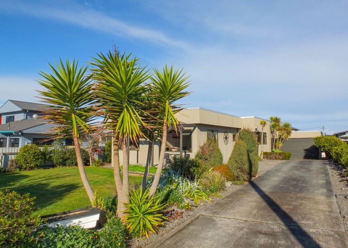  at 50 Shortt Street, Foxton Beach, Foxton