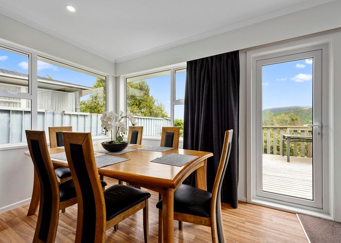  at 19 Waipounamu Drive, Kelson, Lower Hutt