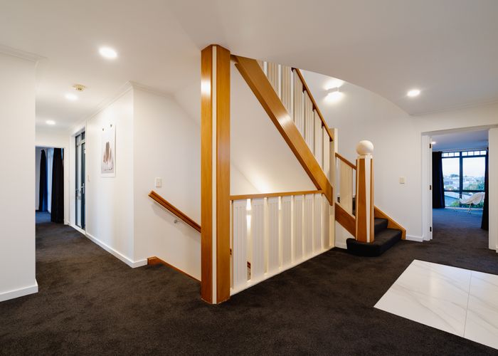  at 6 Highgrove, Saint Clair, Dunedin