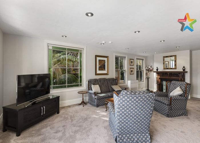  at 12 Nikau Road, Point Howard, Lower Hutt
