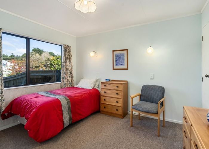  at 2 Ono Street, Waikanae Beach, Waikanae