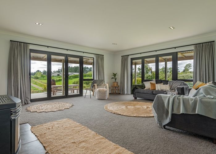  at 235A Watershed Road, Bunnythorpe