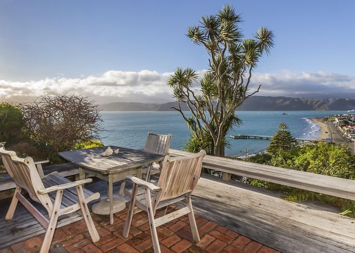  at 8 Beere Haven Steps, Seatoun, Wellington