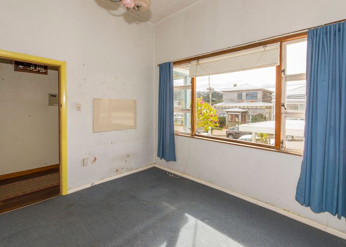  at 61 Lavaud Street, Berhampore, Wellington