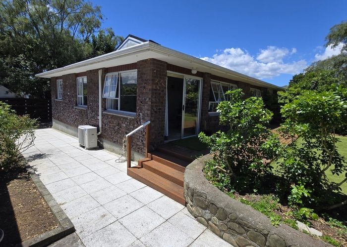  at 2/8 Islington Street, Trentham, Upper Hutt, Wellington