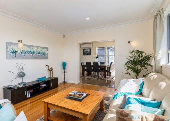  at 1607 Great North Road, Waterview, Auckland City, Auckland