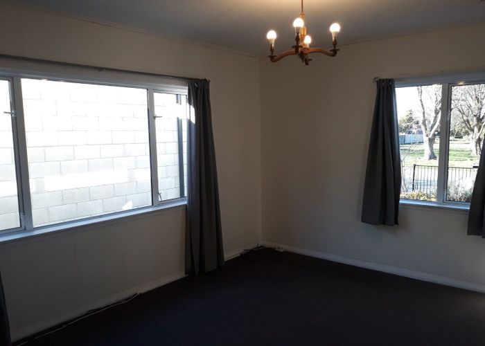  at 7 Paeroa Street, Riccarton, Christchurch