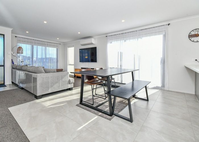  at 2 Hillock Rise, Ramarama, Franklin, Auckland