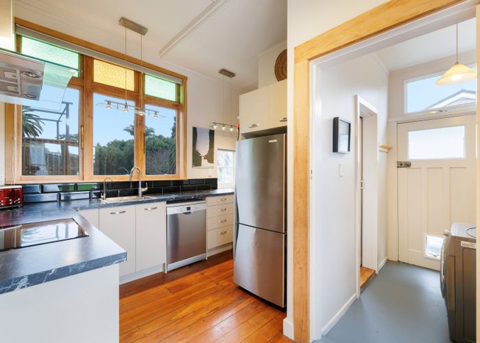  at 85 Sutherland Road, Brookfield, Tauranga