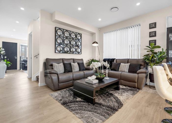  at 18 Rathmines Road, Flat Bush, Manukau City, Auckland