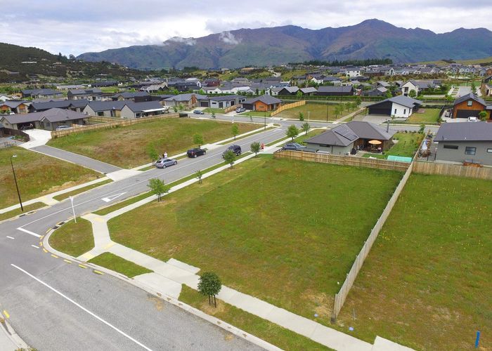 For sale 7 Rua Street, Albert Town, Wanaka, Otago homes.co.nz