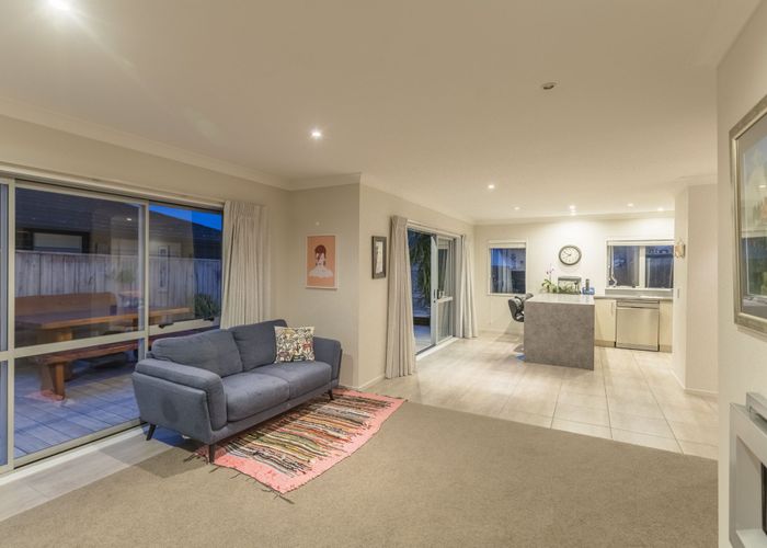  at 52 Kotuku Drive, Paraparaumu Beach, Paraparaumu