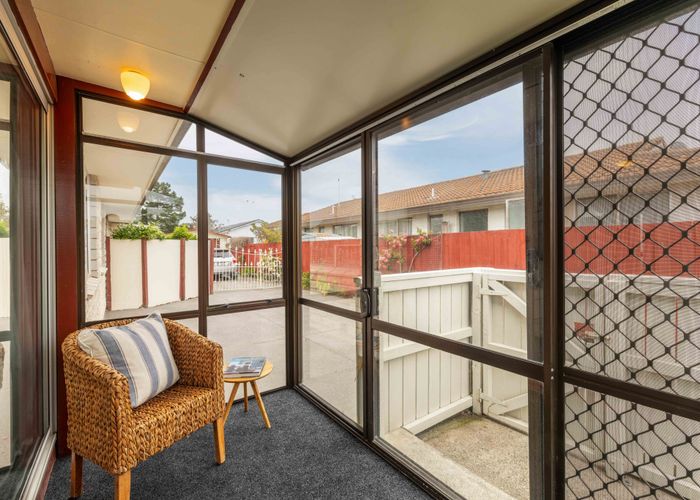  at 1/7 Tamarisk Place, Parklands, Christchurch