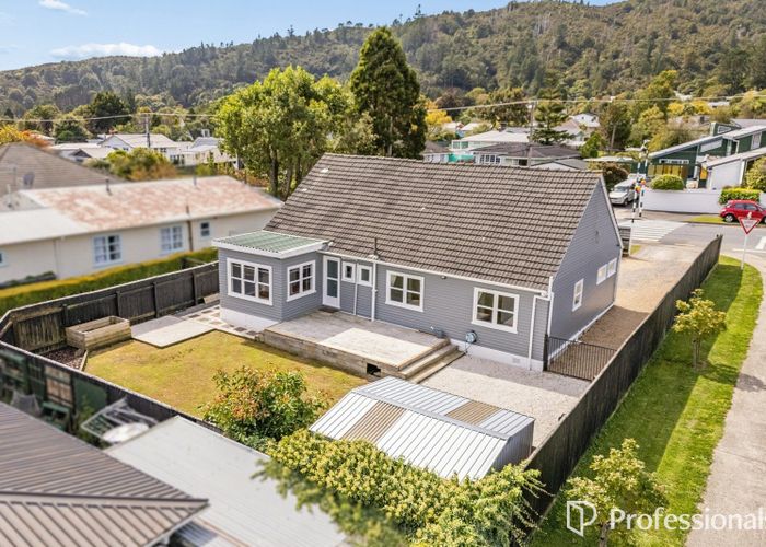  at 1/400 Stokes Valley Road, Stokes Valley, Lower Hutt, Wellington