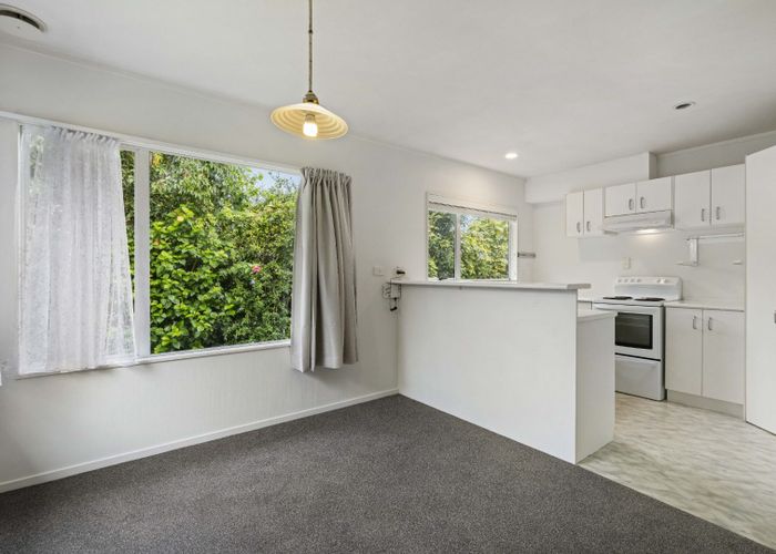  at 2/15 Lonsdale Street, Ellerslie, Auckland City, Auckland