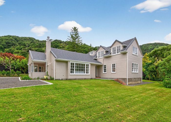  at 50 Cheviot Road, Eastbourne, Lower Hutt, Wellington