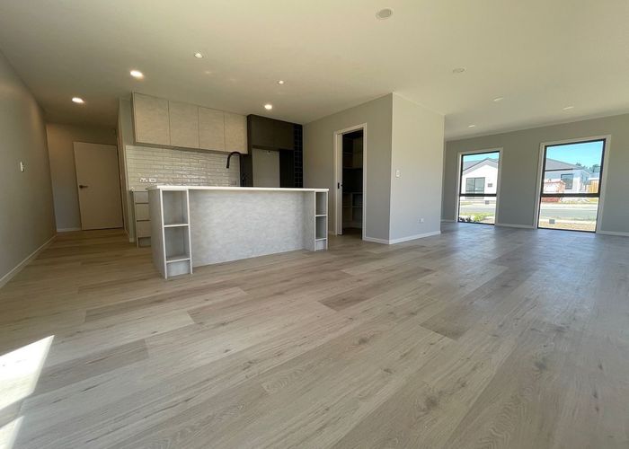  at 30 Vinistra Road, Kumeu, Rodney, Auckland