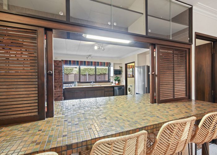  at 18 Hawkswood Place, Avonhead, Christchurch City, Canterbury