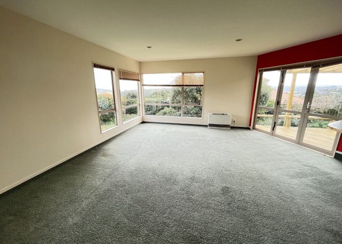  at 2 Glengavel Grove, Papakowhai, Porirua