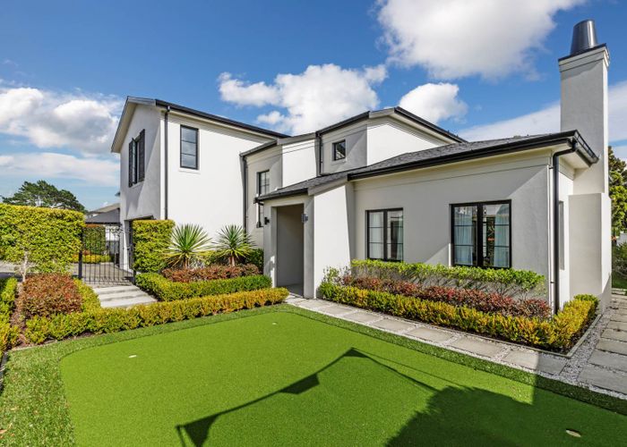  at 5 St Andrews Way, Albany, Auckland
