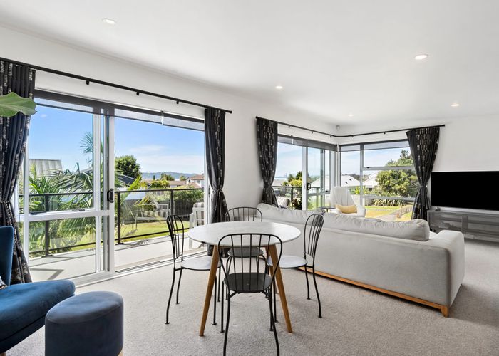  at 15 Halyard Place, Te Atatu Peninsula, Waitakere City, Auckland