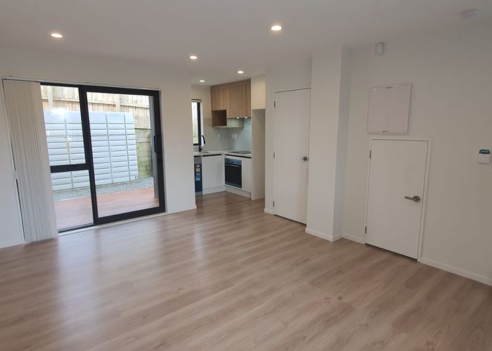 at 8/18 Kinross Street, Blockhouse Bay, Auckland City, Auckland