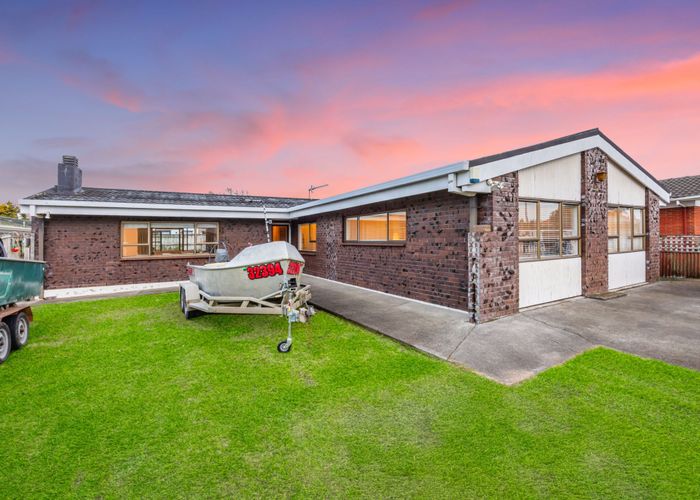  at 61 Glen Avenue, Papatoetoe, Manukau City, Auckland