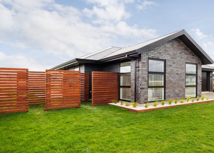  at 70 Atlantic Drive, Fitzherbert, Palmerston North, Manawatu / Whanganui
