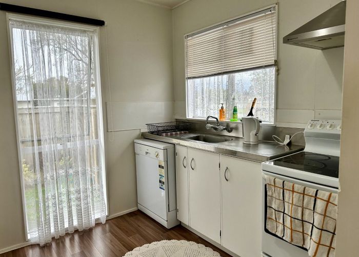  at 2 Bryce Place, Kelvin Grove, Palmerston North, Manawatu / Whanganui