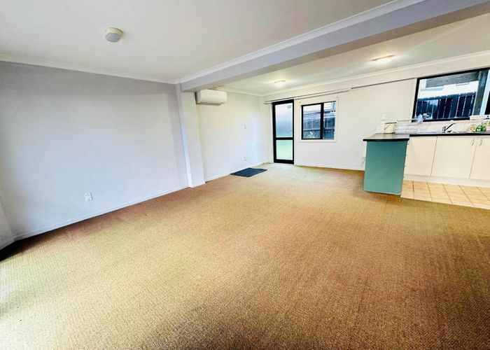  at 25B Swaffield Road, Papatoetoe, Manukau City, Auckland