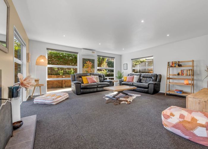  at 12 Blakewell Place, Beachlands, Manukau City, Auckland