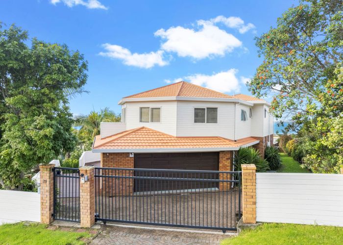  at 29 Ferntree Terrace, West Harbour, Auckland